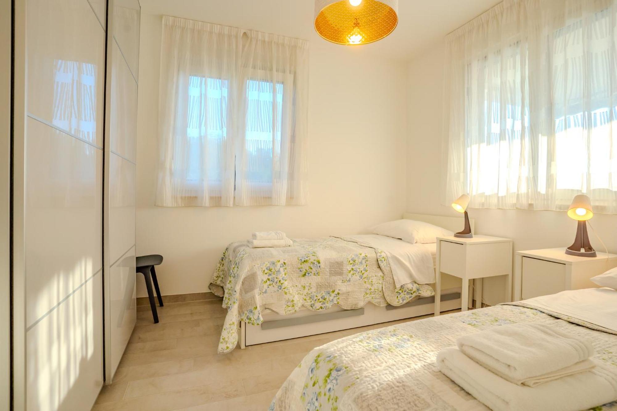 Apartman Polje Нивице Екстериор снимка